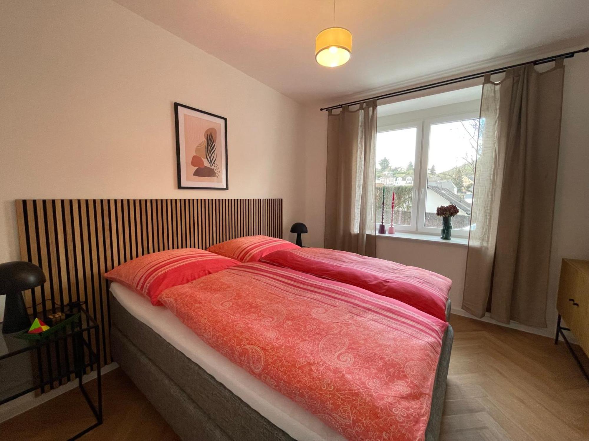 Luxurioese Ferienwohnung Mit Wellness Oase Saarburg Exterior foto